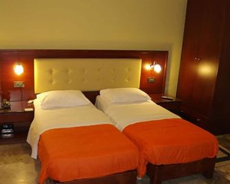 Hotel Filoxenia - חאניה - חדר שינה