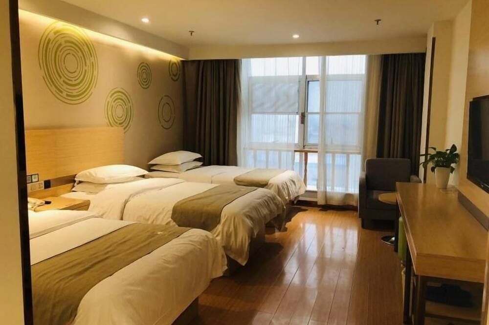Greentree Inn Heze Danxian Shangmaocheng Business Branch - Heze - Спальня