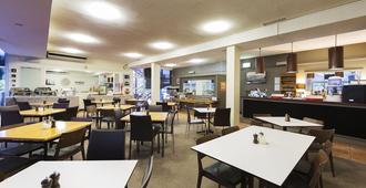 Forrest Hotel and Apartments - Canberra - Ravintola