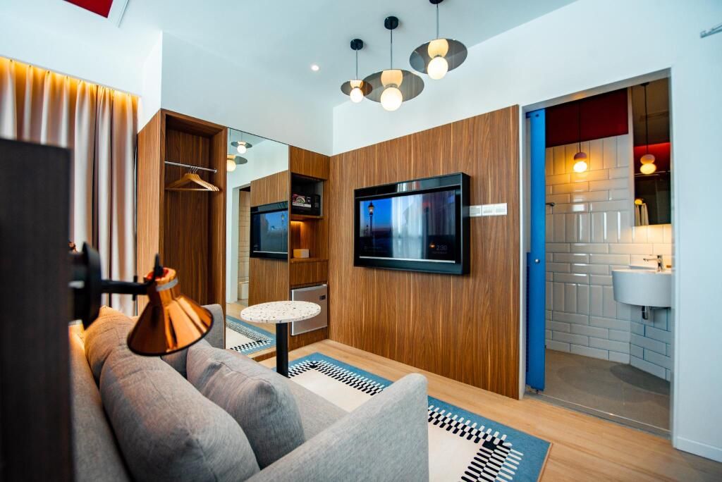 Airdence - קוטה קינבאלו - סלון