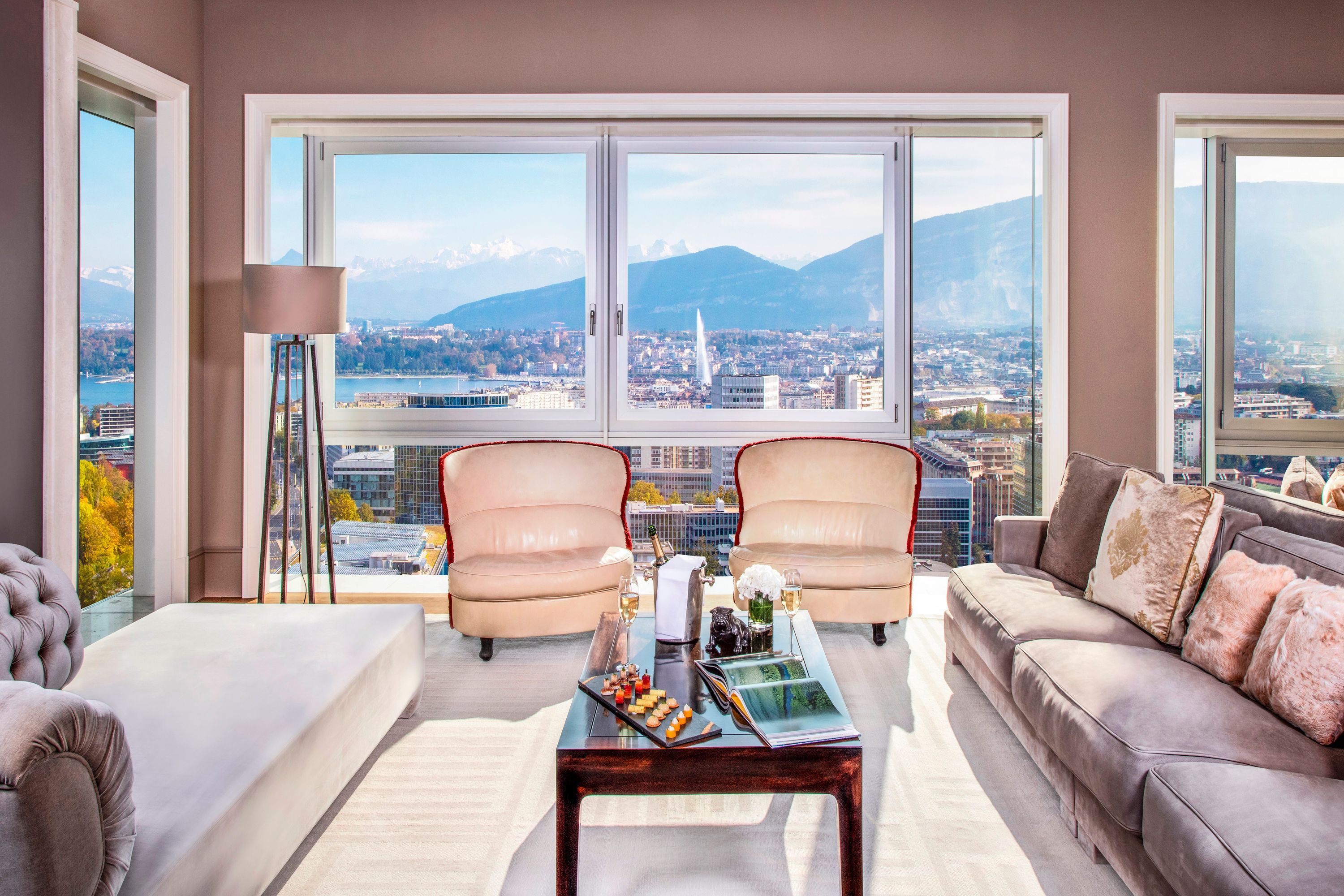 Intercontinental Hotels Geneve By IHG - ג'נבה - סלון
