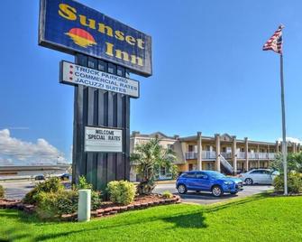 Sunset Inn - ג'קסונוויל - בניין
