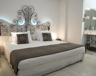 Elegancia Suites Habana - Havana - Bedroom