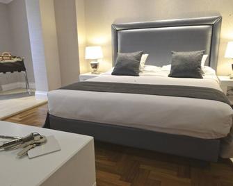 La Villetta Suite - Ciampino - Schlafzimmer