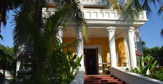 Mansion Giahn Bed & Breakfast - Cancún - Widok na zewnątrz