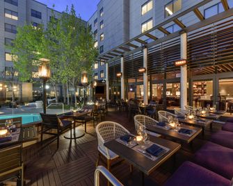 هيات سنتريك سانتا كلارا سيليكون فالي - سانتا كلارا - مطعم