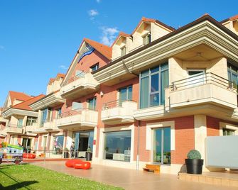 Apartamentos Marítimo Ris - Noja - Edificio