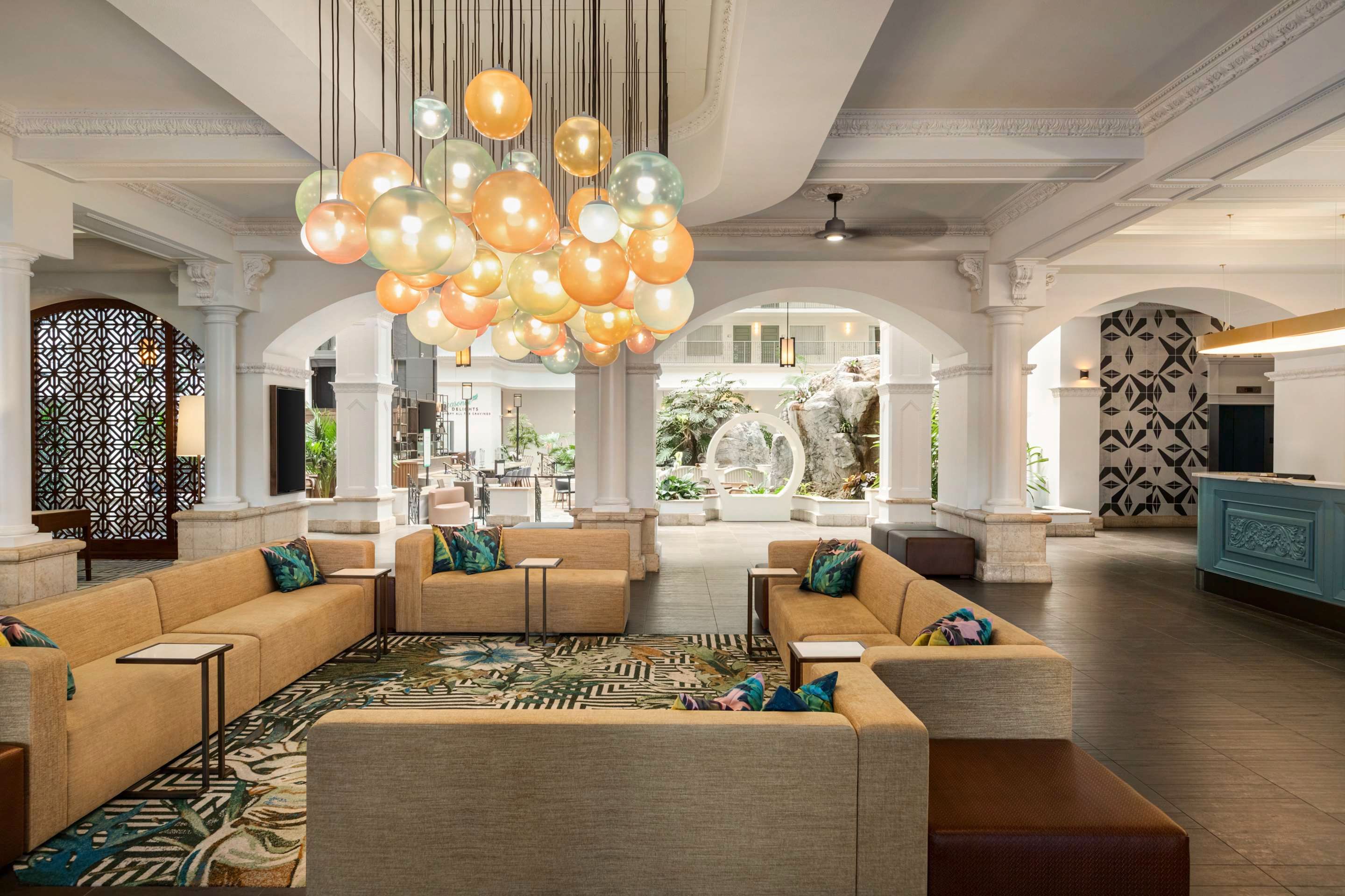 Embassy Suites by Hilton Fort Lauderdale 17th Street - פורט לודרדייל - לובי