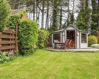 5 bedroom accommodation in Runswick Bay, near Whitby - 런즈윅 - 파티오