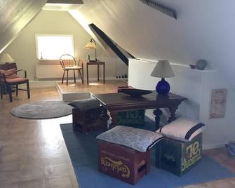 Holiday Home Allinge XXV - Allinge - Pokój dzienny
