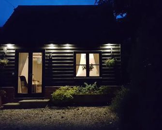 The Cartlodge B & B - Colchester - Edificio