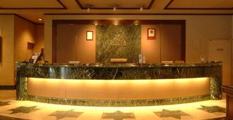 Hotel Crescent Asahikawa - Asahikawa - Recepción