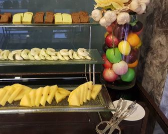 DeHome Boutique Hotel - Kuching - Buffet