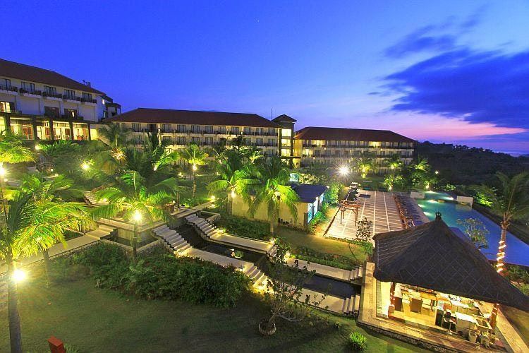 New Kuta Hotel By Lorin - South Kuta - בניין