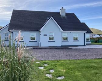 Triple room with ensuite bathroom - Portmagee - Gebäude
