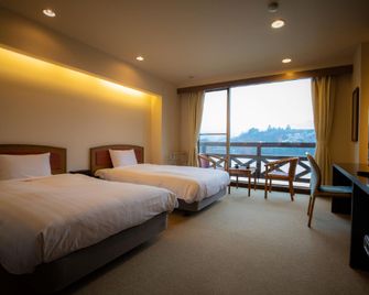 Takato Sakura Hotel - Ina - Schlafzimmer