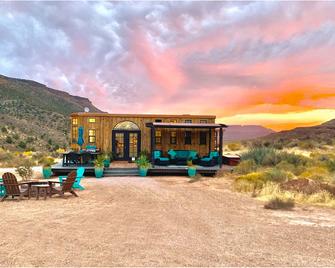 The Ark Tiny House near Zion National Park, Utah - Virgin - Building