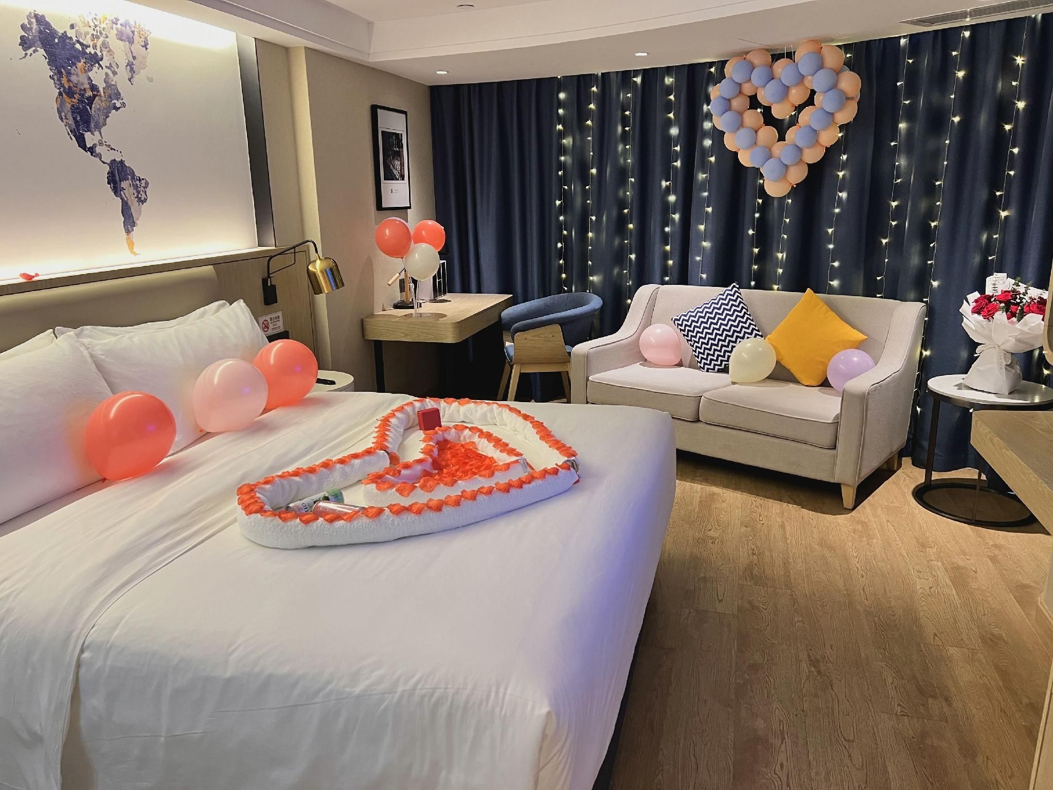 Kyriad Marvelous Hotel Shenzhen Longgang Nanlian Metro Station thumbnail 3