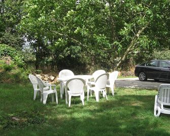 Apartment in farmhouse Renovated 2009 Terrace Morbihan, garden - Arradon - Patio