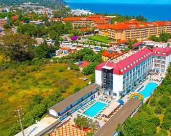 Anita Matiate Hotel - Göynük - Building