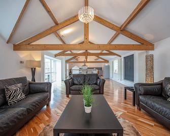 Luxury stay in Central Southport - Southport - Vardagsrum