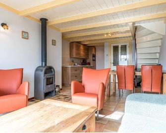 Charming Holiday Home in Texel Near Sea - Oost - Sala de estar