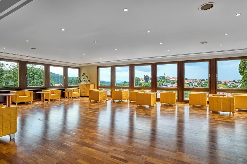 Luca Hotel - בודנמייס - טרקלין