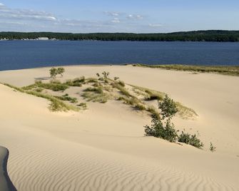 Dunes Waterfront Resort - Mears