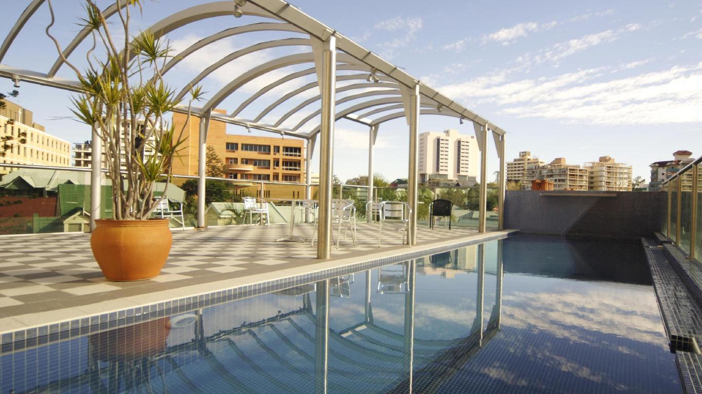 Citiline Astor Metropole Hotel