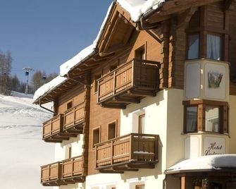 Hotel Garni Costanza - Livigno - Bygning
