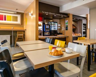B&B HOTEL Grenoble Université 1 - Ж'єр - Ресторан