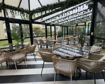 ibis Styles Paris Hippodrome de Vincennes - Жуенвіль-ле-Пон - Ресторан