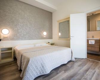 Hotel Cristina - Jesolo - Camera da letto