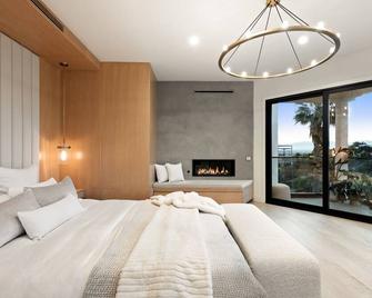 peaceful luxury retreat️pool+view+yard+studio+gym️ - Los Angeles - Bedroom
