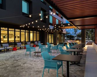 Home2 Suites by Hilton Riverview Tampa - Riverview