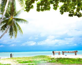 Fema Lodge - Bairiki Village - Pantai