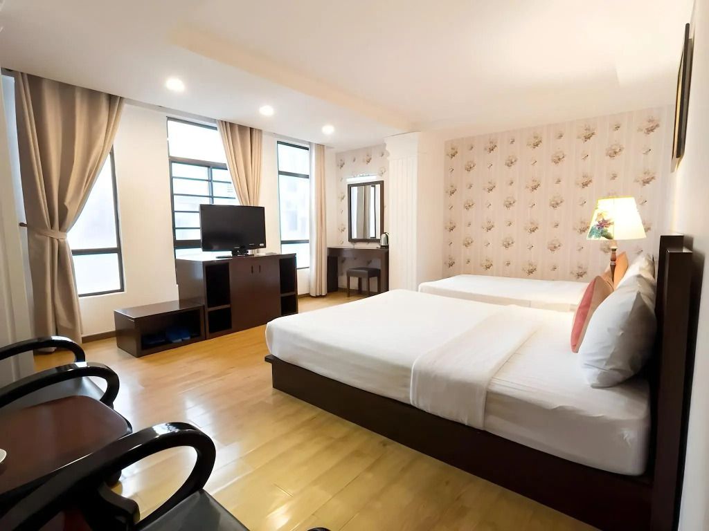 ليتل بريك سايجون هوتل