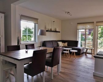 Holiday arch steel, 70m² with terrace - Apartment sheet steel - Neustadt in Holstein - Essbereich