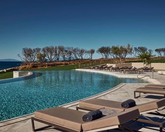 Zelia Resort Halkidiki - ني مودانيا، هالكيديكي - حوض السباحة