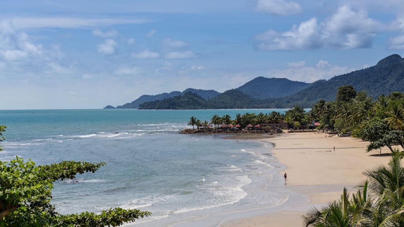 Mam Kai Bae Beach Resort