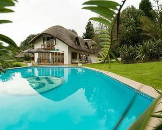 Crestwood - Howick - Zwembad