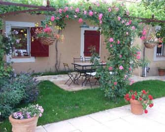 Chambre d'hotes le Mas de la Noria - La Cadière-d'Azur - Patio