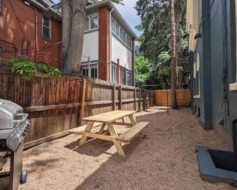 Downing by Modern Midstay / 3Blks to Cheesman! #D4 - Denver - Innenhof