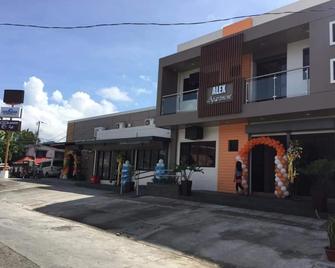 RedDoorz at Sta Cruz Naga City - Naga City