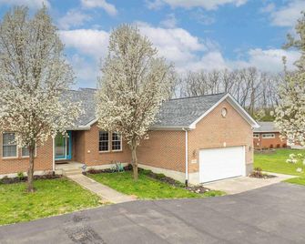 Big Sky Retreat - Home for 10 - Fairfield (Ohio) - Edificio