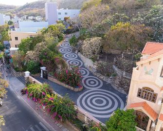 Sun Hill Hotel - Vung Tau - Buiten zicht