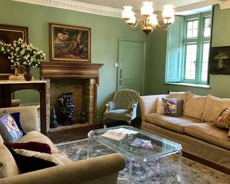 Buscot Manor Bed & Breakfast - Faringdon - Вітальня