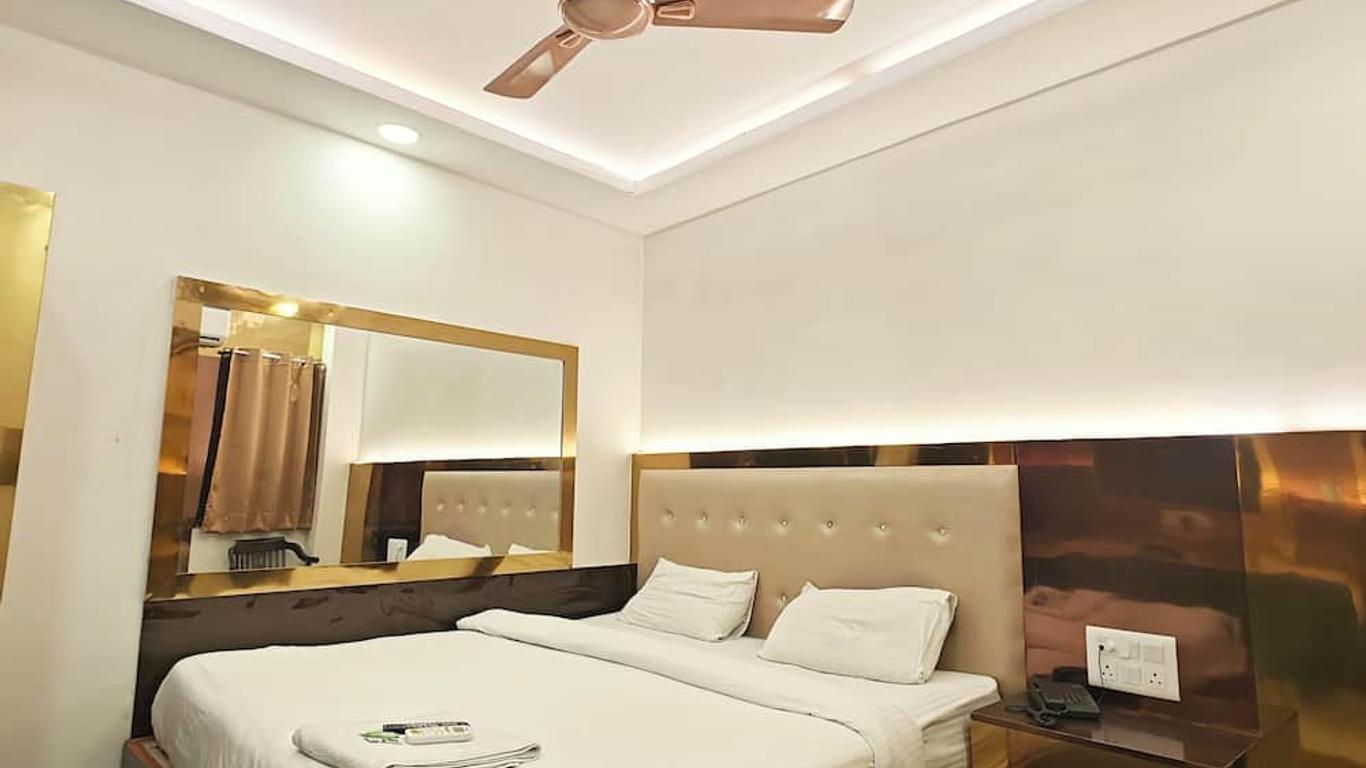 Hotel Apple Villa - New Delhi