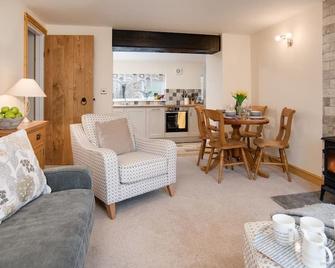 Chatton Cottage - Wooler - Living room