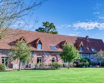 Le Clos Saint Vincent & Spa - Saint-Valery-en-Caux - Building